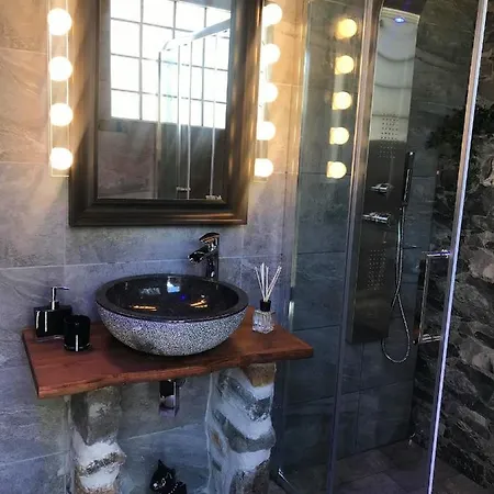 Halkidiki Trikorfo Luxury Maisonette * Jerakiní