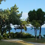 Halkidiki Trikorfo Luxury Maisonette *