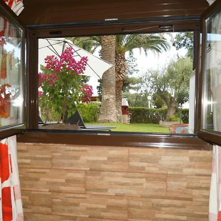Halkidiki Trikorfo Luxury Maisonette *